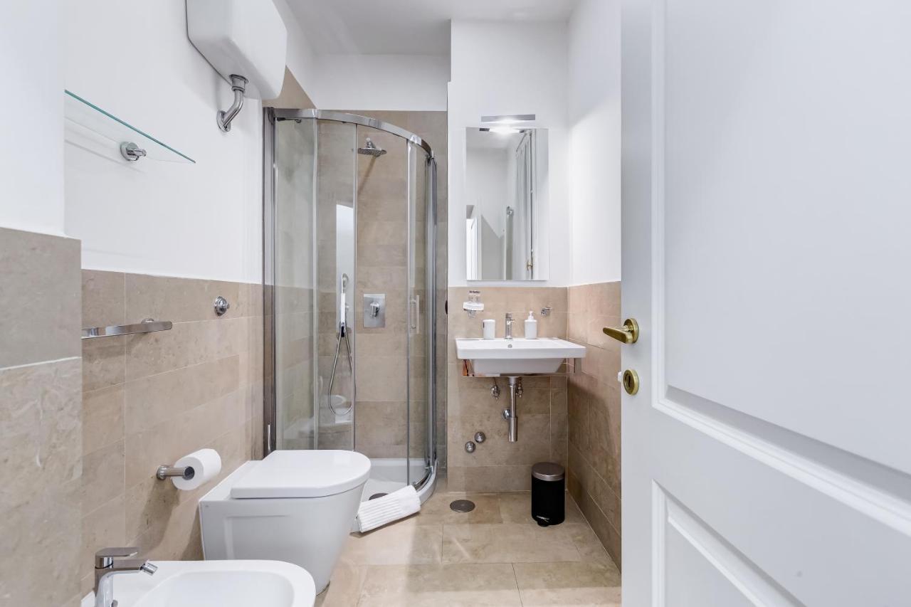 Bdc - Spanish Steps Gold 2Bdr Suite Rome Bagian luar foto