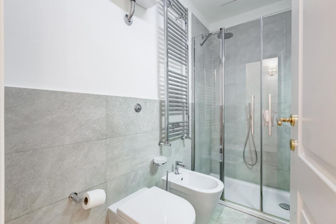 Bdc - Spanish Steps Gold 2Bdr Suite Rome Bagian luar foto