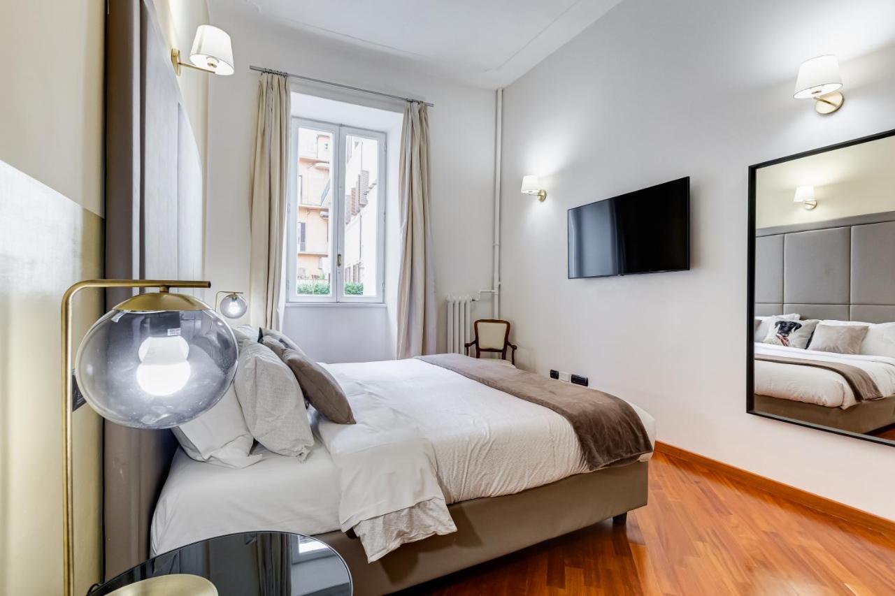 Bdc - Spanish Steps Gold 2Bdr Suite Rome Bagian luar foto